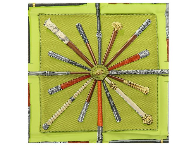 Hermès HERMES Carre 45 Set aus 2 Seidentücher 100% Seide Hellrosa Hellgrün Braun - Ansicht 19