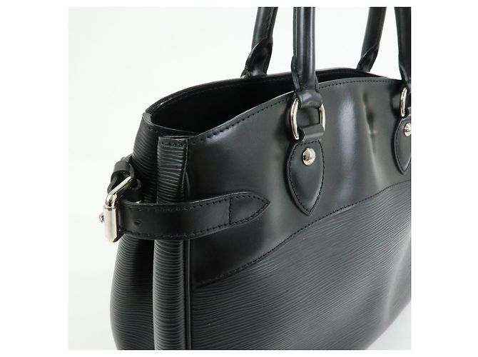 Louis Vuitton Epi Passy PM Leather Hand Bag Noir Black M59262 - vista 15