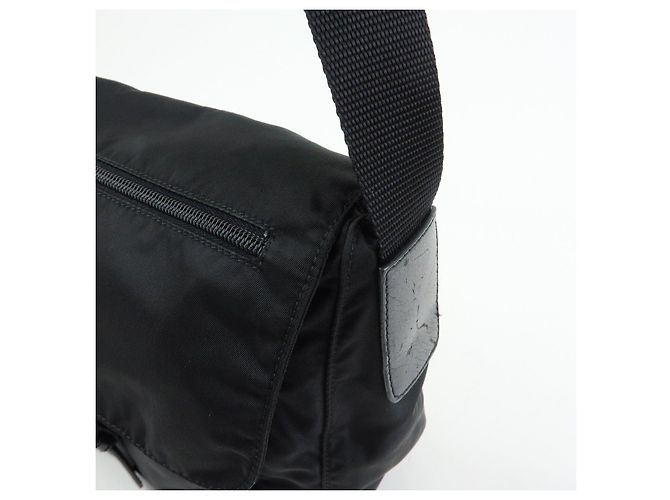Borsa a tracolla e a spalla PRADA in nylon e pelle con logo triangolare Nero - vista 13