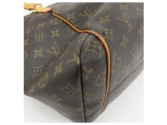 Borsa Tote Louis Vuitton Monogram Totally MM Borsa a Tracolla M56689 - vista 13