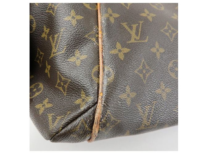 Borsa Tote Louis Vuitton Monogram Totally MM Borsa a Tracolla M56689 - vista 16