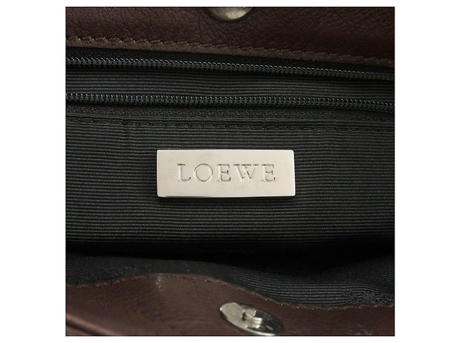 LOEWE Borsa a tracolla Anagram in pelle Borsa crossbody Marrone - vista 21