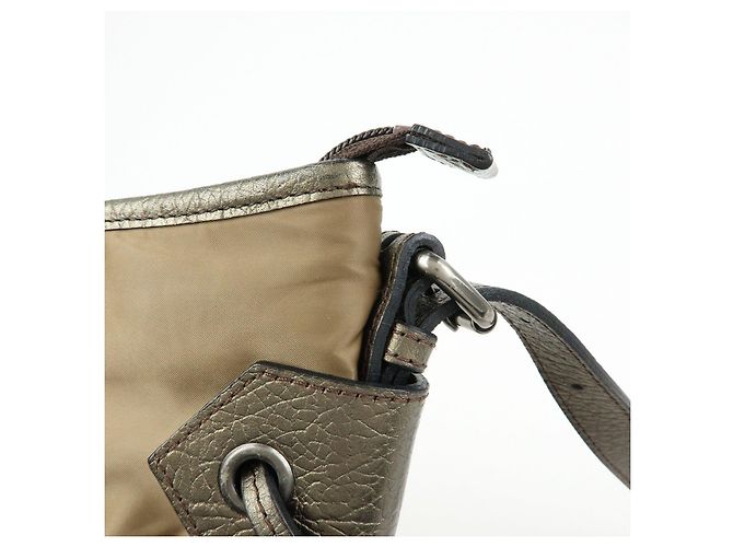 BURBERRY Borsa a tracolla in nylon e pelle Khaki - vista 15