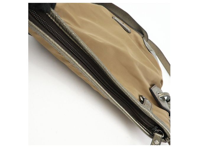 BURBERRY Borsa a tracolla in nylon e pelle Khaki - vista 18