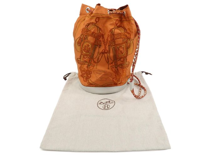 Hermès HERMES Soie Cool 22 Borsa a tracolla zaino in pelle e seta Orange - vista 12