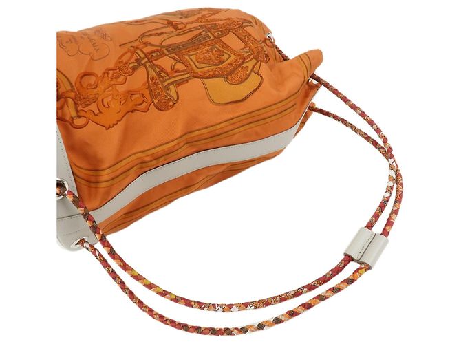 Hermès HERMES Soie Cool 22 Borsa a tracolla zaino in pelle e seta Orange - vista 4