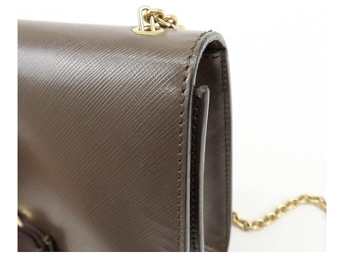 Salvatore Ferragamo Borsa a tracolla con catena Ferragamo Vara in pelle embossed con fiocco, Marrone - vista 13