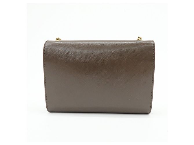 Salvatore Ferragamo Borsa a tracolla con catena Ferragamo Vara in pelle embossed con fiocco, Marrone - vista 2
