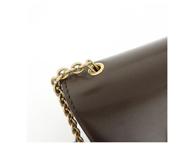 Salvatore Ferragamo Borsa a tracolla con catena Ferragamo Vara in pelle embossed con fiocco, Marrone - vista 8