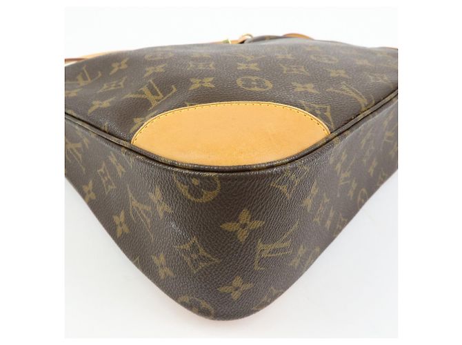 Borsa a tracolla Louis Vuitton Monogram Boulogne 30 Marrone M51265 - vista 13