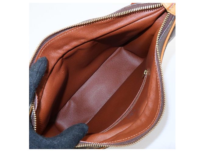 Borsa a tracolla Louis Vuitton Monogram Boulogne 30 Marrone M51265 - vista 20