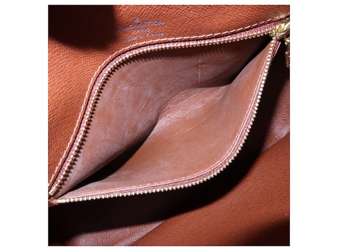 Borsa a tracolla Louis Vuitton Monogram Boulogne 30 Marrone M51265 - vista 22