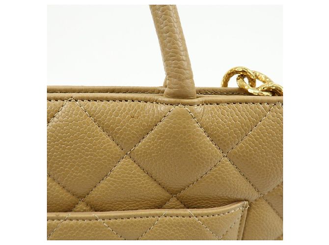 Borsa a mano CHANEL Medallion Matelasse COCO Mark Tote Bag Beige A01804 - vista 8