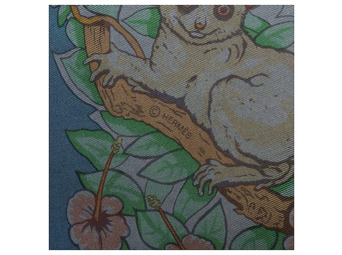 Hermès Hermes Carre 90 Jungle Love Animal Scarf - vista 3