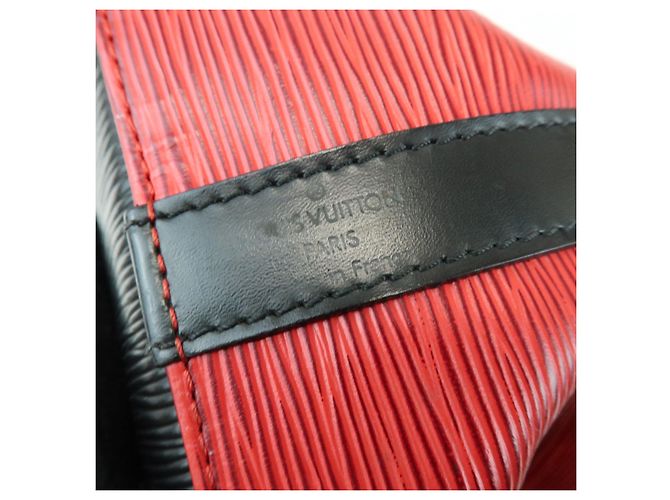 Louis Vuitton Epi Petit Noe Shoulder Bag Noir Castilian Red M44172 - view 19