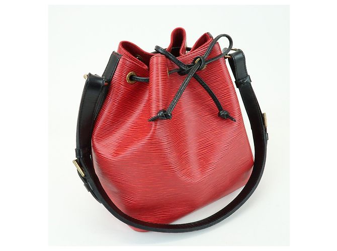 Louis Vuitton Epi Petit Noe Shoulder Bag Noir Castilian Red M44172 - view 4