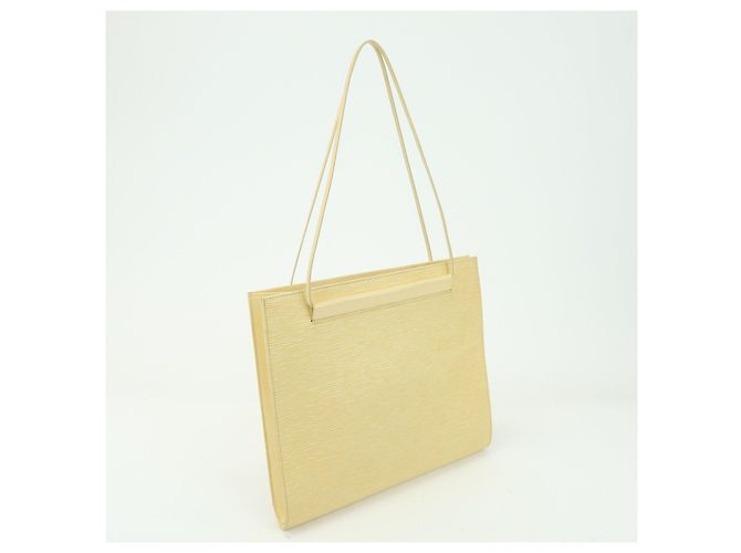 Borsa a spalla Saint Tropez in pelle Epi Louis Vuitton Vanilla - vista 4