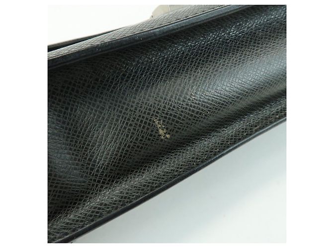 Borsa a pochette Louis Vuitton Selenga in pelle Taiga Ardoise M30782 - vista 14