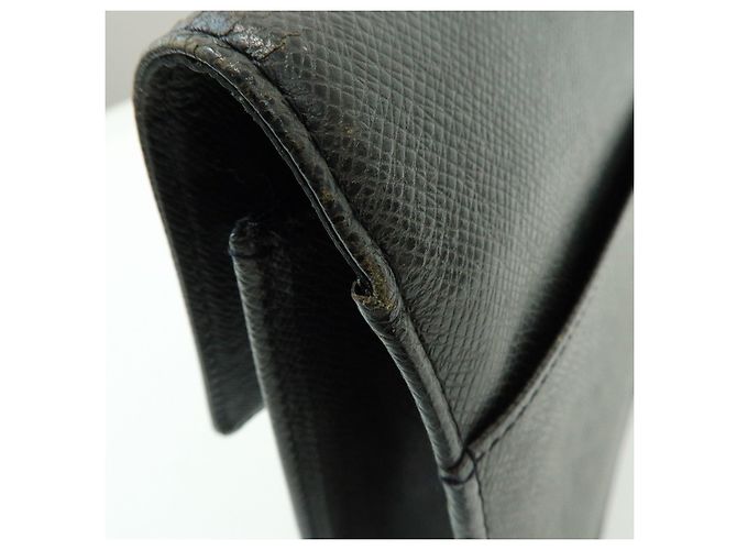 Borsa a pochette Louis Vuitton Selenga in pelle Taiga Ardoise M30782 - vista 16