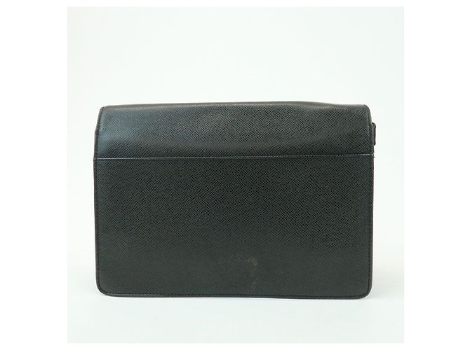 Borsa a pochette Louis Vuitton Selenga in pelle Taiga Ardoise M30782 - vista 2