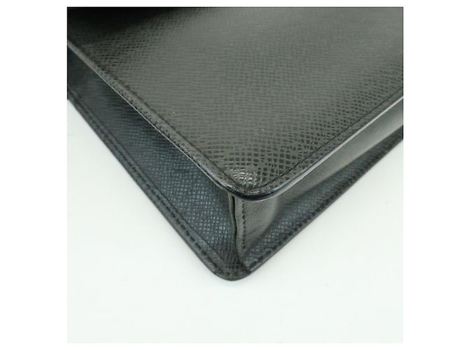 Borsa a pochette Louis Vuitton Selenga in pelle Taiga Ardoise M30782 - vista 6