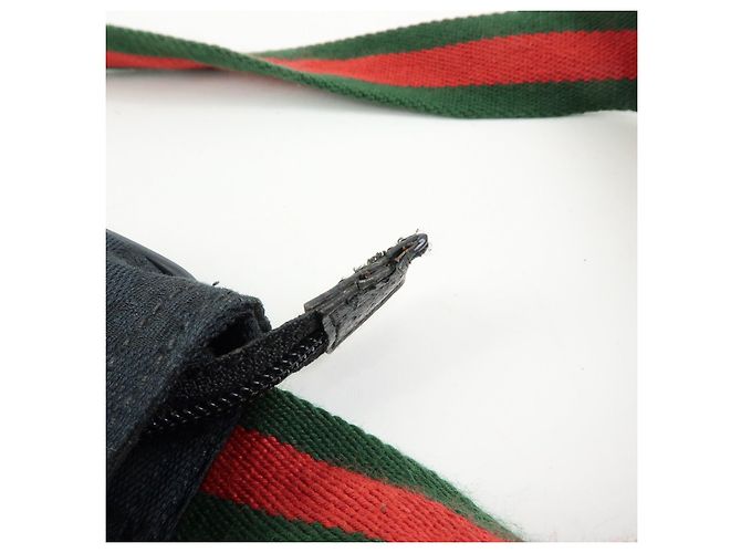 Borsa a tracolla e borsa messenger GUCCI Sherry GG Canvas in pelle Nera - vista 19