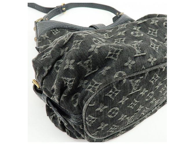 Louis Vuitton Monogram Denim XS Shoulder Crossbody Bag Noir M95608 - vista 13