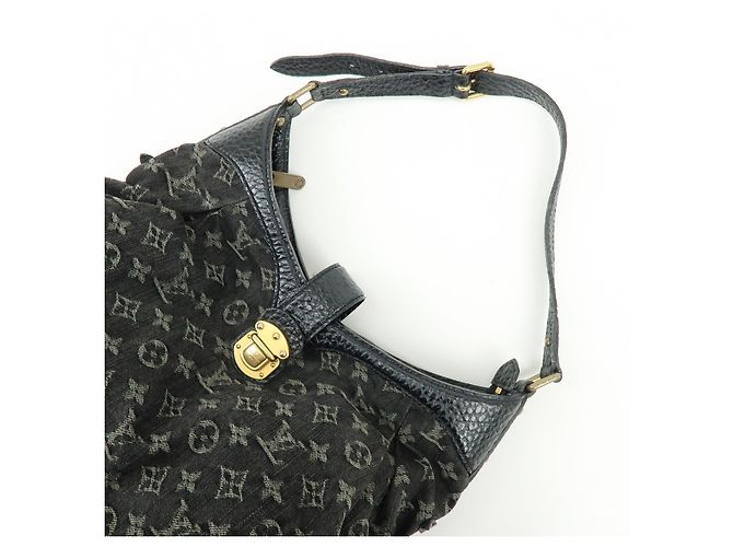 Louis Vuitton Monogram Denim XS Shoulder Crossbody Bag Noir M95608 - vista 6