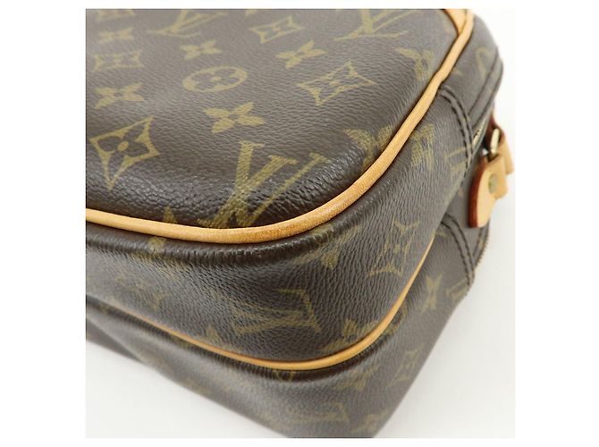 Louis Vuitton Monogram Reporter PM Shoulder Crossbody Bag M45254 - vista 11