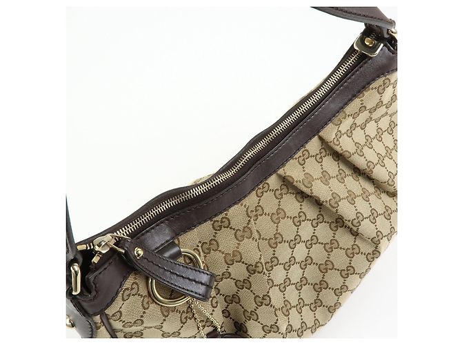 Borsa a tracolla GUCCI Sukey Interlocking G GG Canvas Beige Brown 232955 - vista 17
