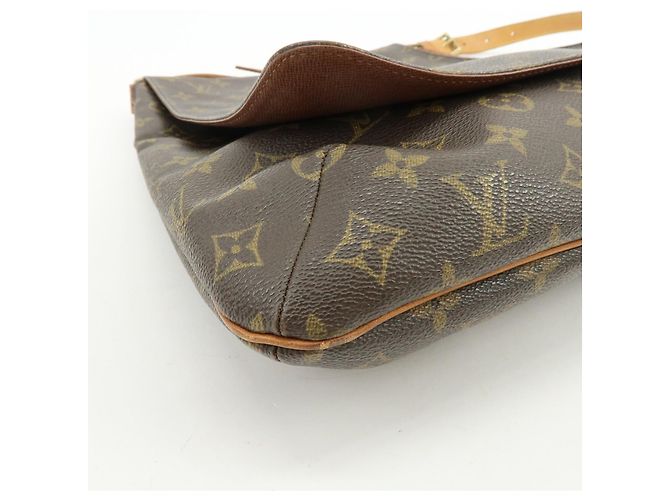 Borsa a tracolla Louis Vuitton Monogram Musette Marrone M51256 - vista 10