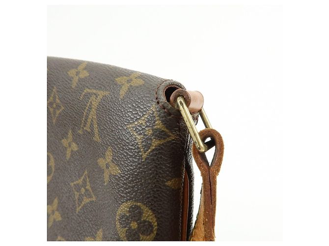 Borsa a tracolla Louis Vuitton Monogram Musette Marrone M51256 - vista 16