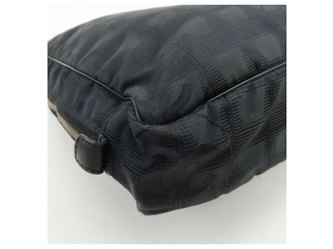 CHANEL New Travel Line Borsa briefcase in nylon e pelle Nera A15974 - vista 11