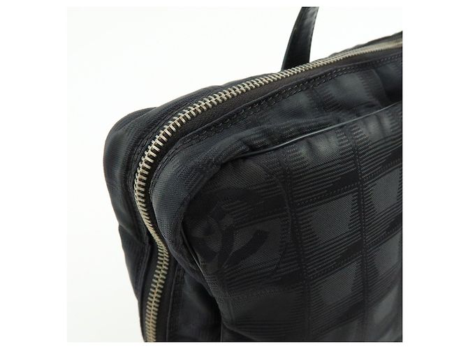 CHANEL New Travel Line Borsa briefcase in nylon e pelle Nera A15974 - vista 13