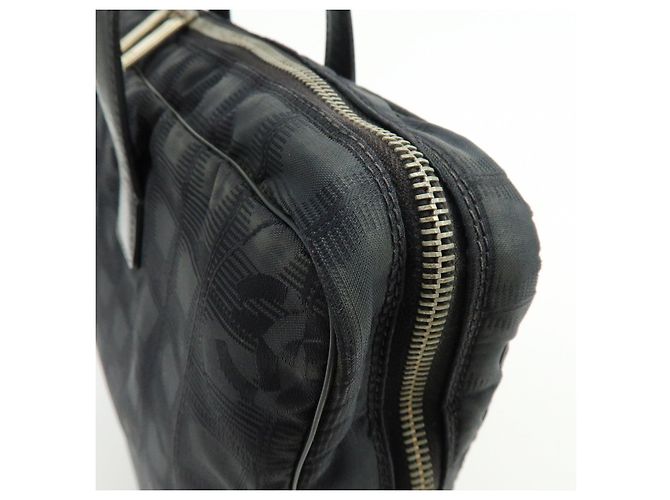CHANEL New Travel Line Borsa briefcase in nylon e pelle Nera A15974 - vista 14