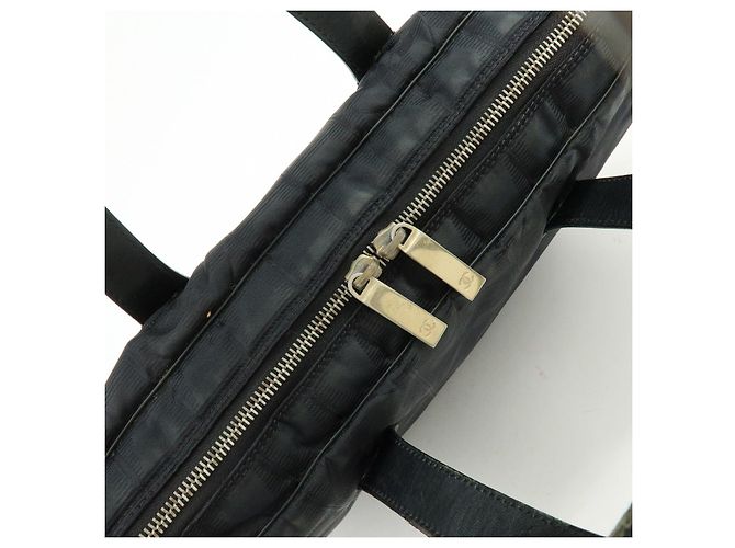 CHANEL New Travel Line Borsa briefcase in nylon e pelle Nera A15974 - vista 18