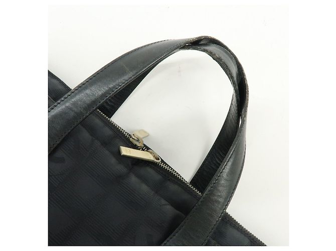CHANEL New Travel Line Borsa briefcase in nylon e pelle Nera A15974 - vista 6