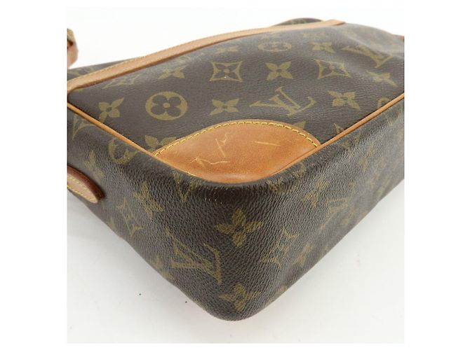 Borsa a tracolla Louis Vuitton Monogram Trocadero 27 Marrone M51274 - vista 10