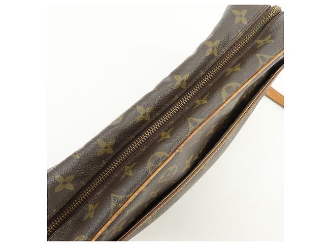 Borsa a tracolla Louis Vuitton Monogram Trocadero 27 Marrone M51274 - vista 18