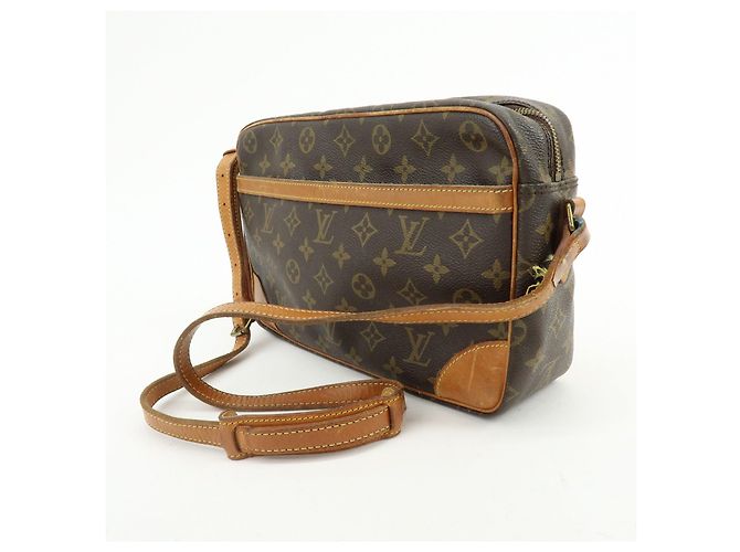 Borsa a tracolla Louis Vuitton Monogram Trocadero 27 Marrone M51274 - vista 3