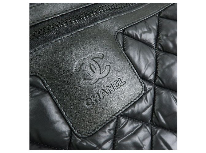 Borsa a mano Boston CHANEL COCO COCOON in nylon e pelle Nera A47205 - vista 12