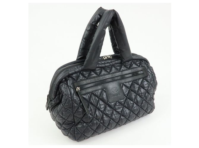 Borsa a mano Boston CHANEL COCO COCOON in nylon e pelle Nera A47205 - vista 3