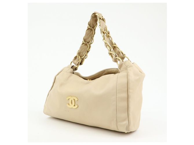 Borsa a tracolla e a mano CHANEL COCO Mark in pelle d'agnello con catena, Beige - vista 3
