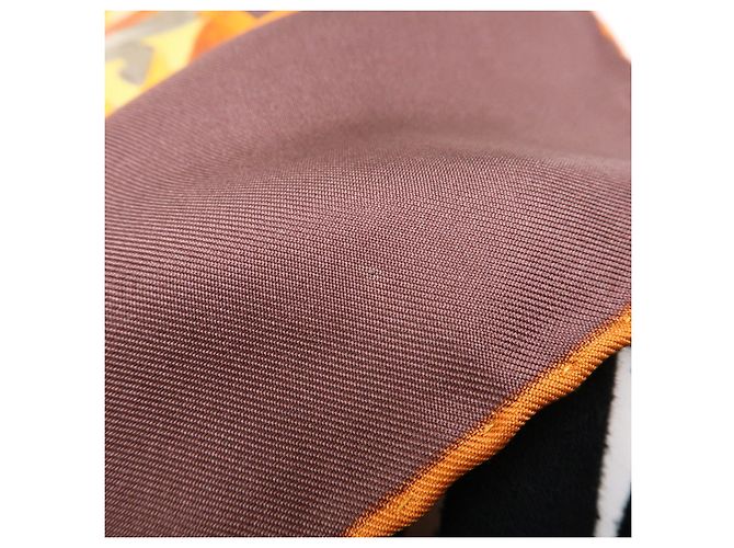 Louis Vuitton Monogram Carre Au Fil Du Temps Silk 100% Scarf M71120 - vista 10