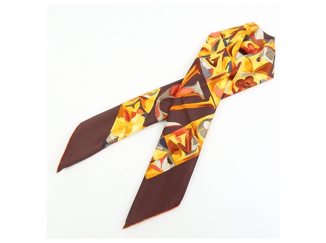 Louis Vuitton Monogram Carre Au Fil Du Temps Silk 100% Scarf M71120 - vista 13