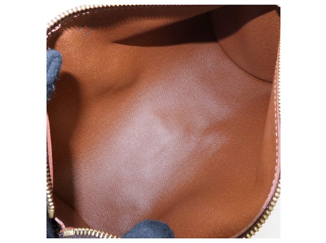 Borsa a mano Louis Vuitton Monogram Papillon 26 Brown M51386 - vista 20