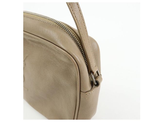 Autre Marque SAINT LAURENT PARIS Borsa Camera Cassandra in pelle Small FLY520533 - vista 14