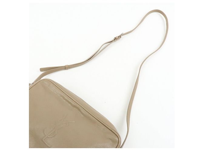 Autre Marque SAINT LAURENT PARIS Borsa Camera Cassandra in pelle Small FLY520533 - vista 6