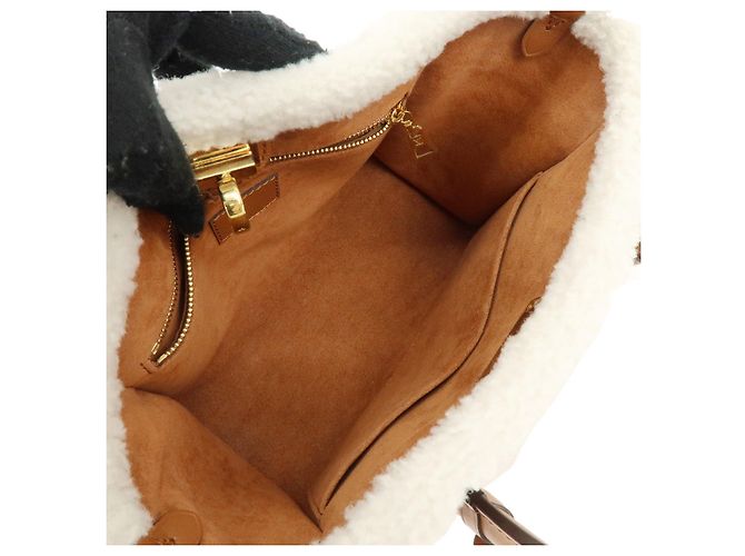 Louis Vuitton Monogram Tuffetage OnMySide PM Shearling 2Way Bag M58918 - vista 11