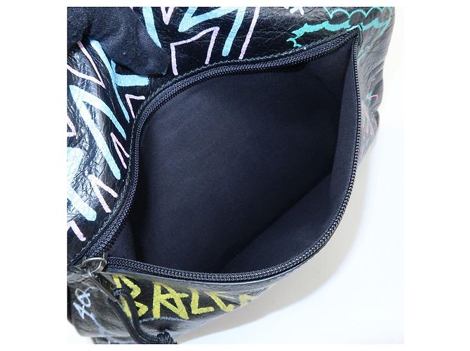 BALENCIAGA Pochette in pelle Graffiti Nero Multicolor 459745 - vista 14